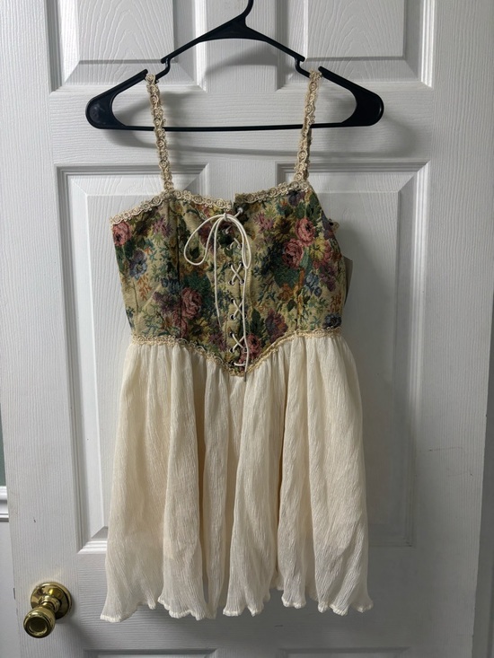 Cider Dresses & Skirts - Cider Secret Garden Corset Mini Dress Floral Cream Size XS NEW